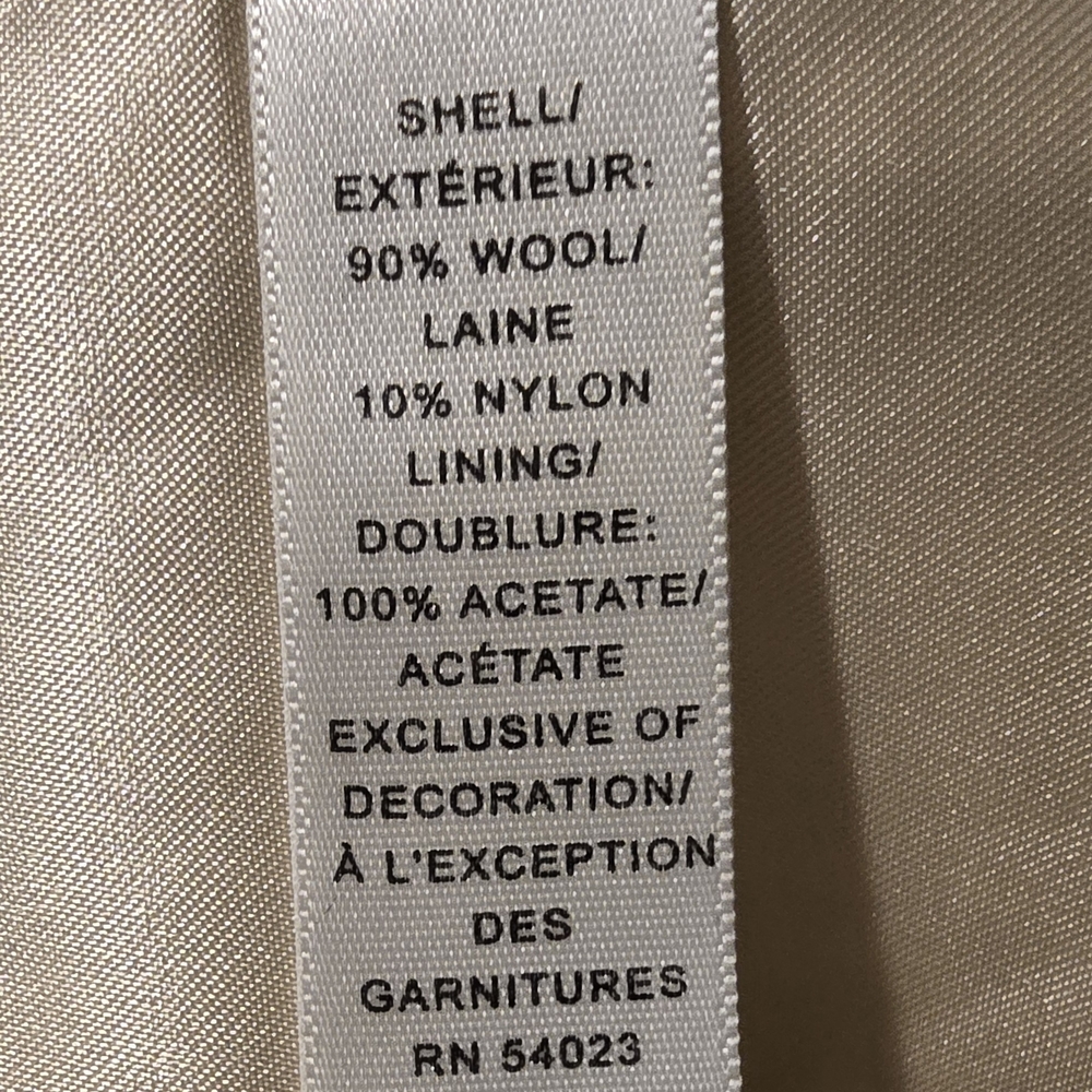 Banana Republic Cream Textured Blazer - Picture 5 of 5
